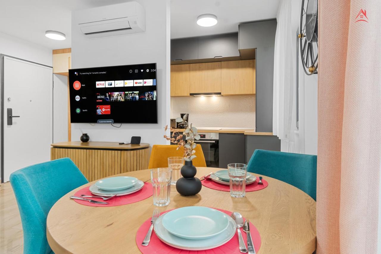 Apartament Opera Residence - Cismigiu, Eroilor, Free Private Parking Bucareste Exterior foto