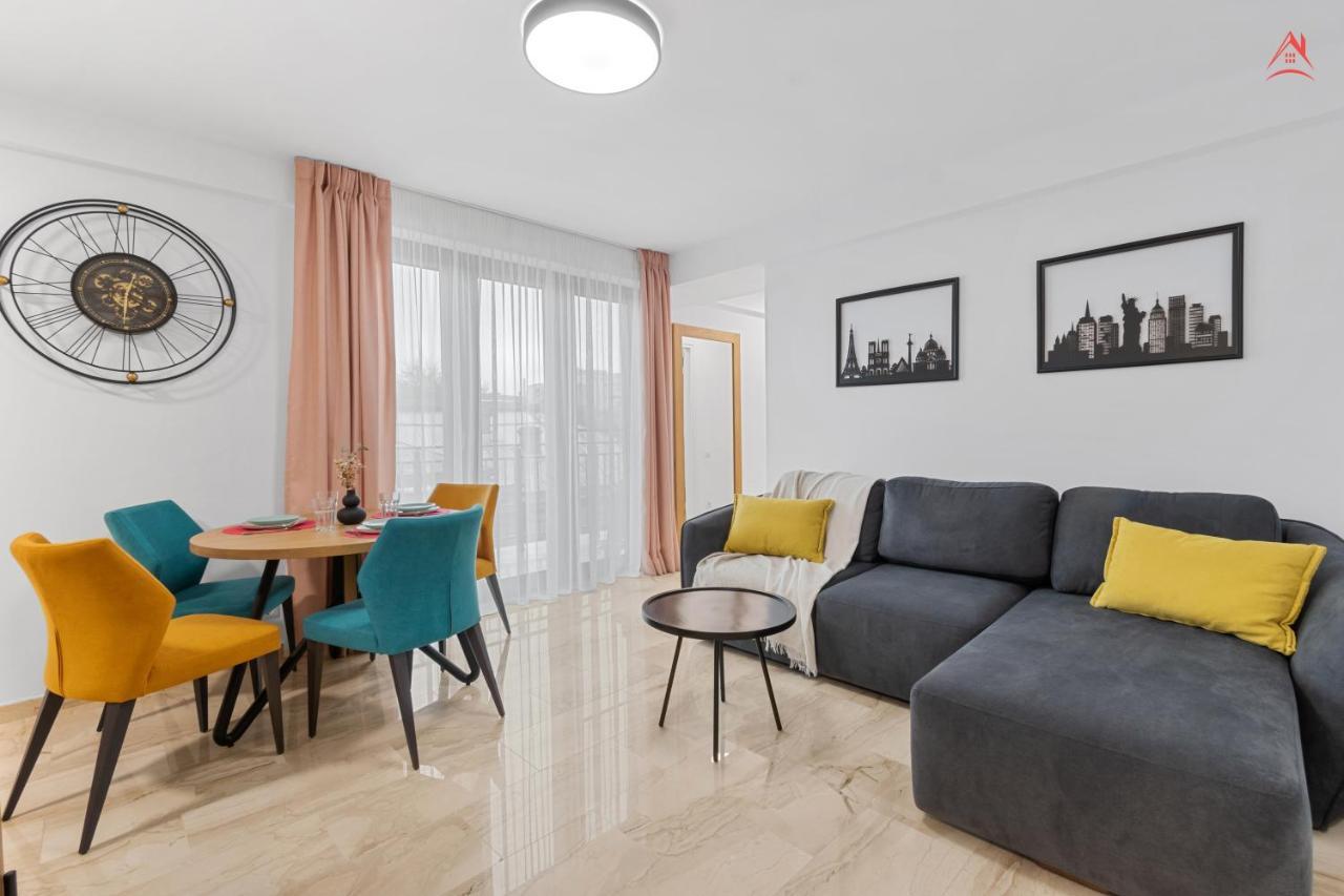 Apartament Opera Residence - Cismigiu, Eroilor, Free Private Parking Bucareste Exterior foto